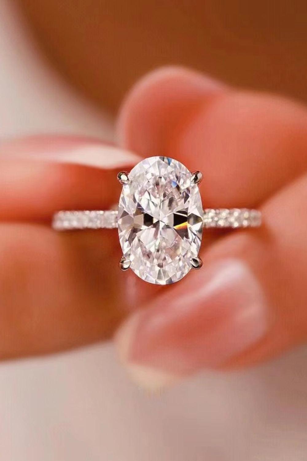 Platinum-Plated Side Stone 2 Carat Moissanite Ring Carauana Store