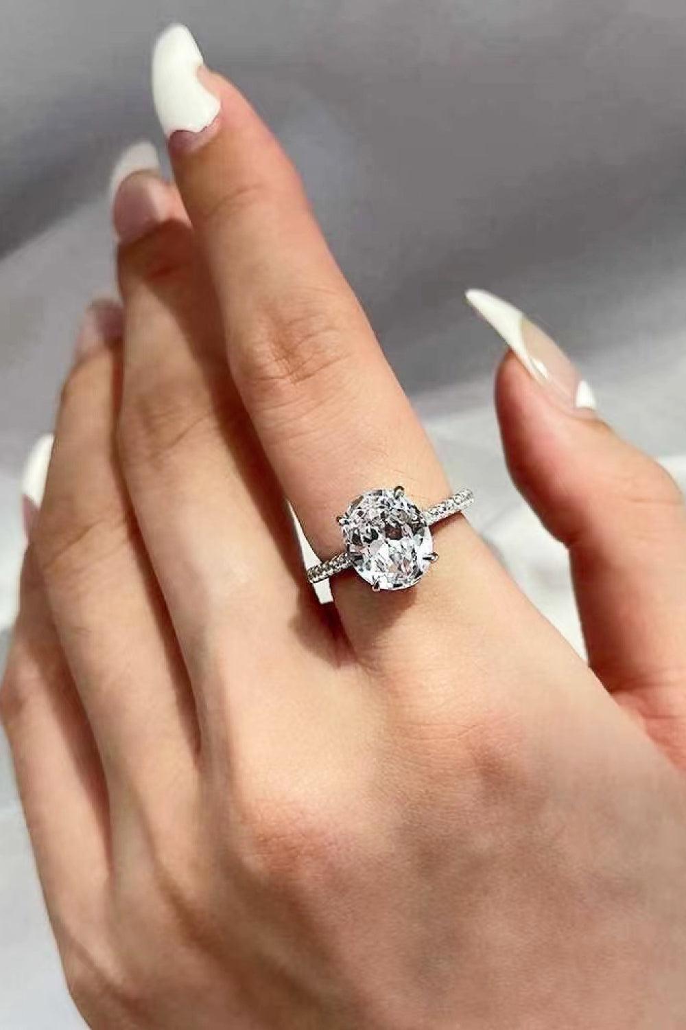 Platinum-Plated Side Stone 2 Carat Moissanite Ring Carauana Store