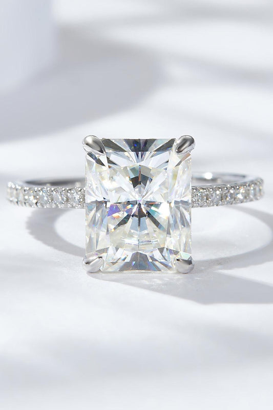 4 Carat Moissanite 4-Prong Side Stone Ring Carauana Store