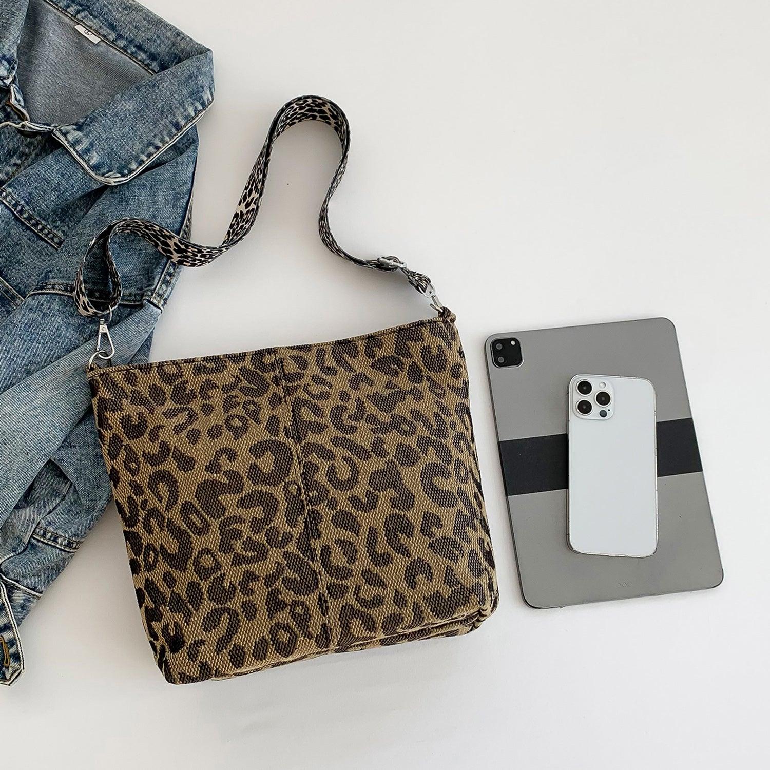 Adjustable Strap Medium Shoulder Bag Carauana Store