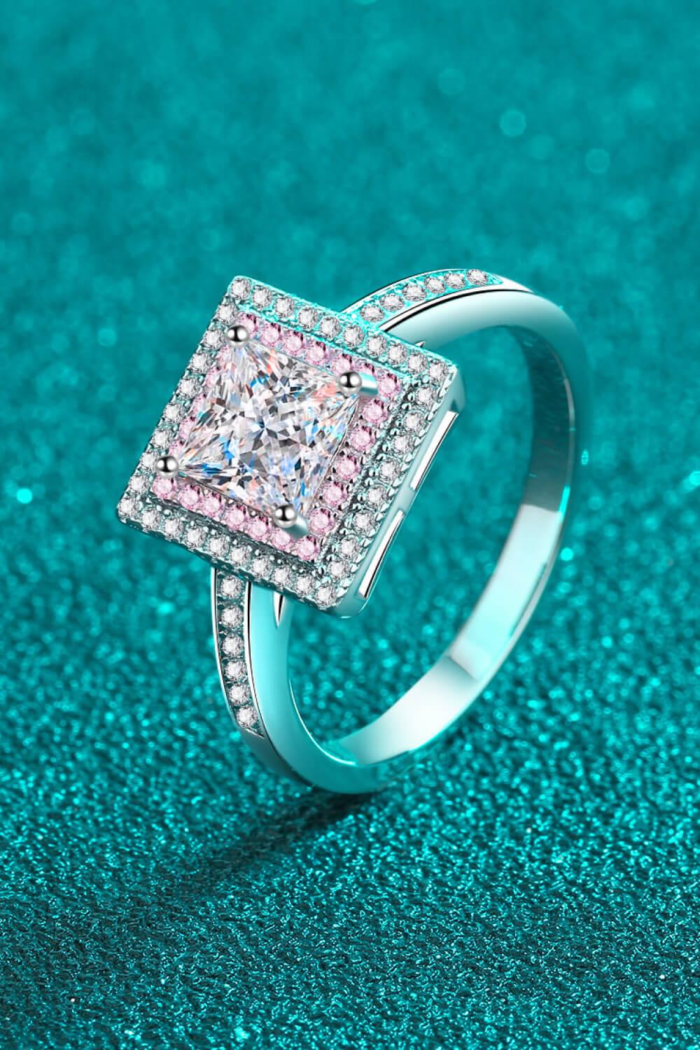Stay Elegant 1 Carat Moissanite Ring Carauana Store