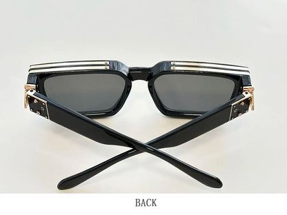 Carauana_Millionaire_GO1_BACK