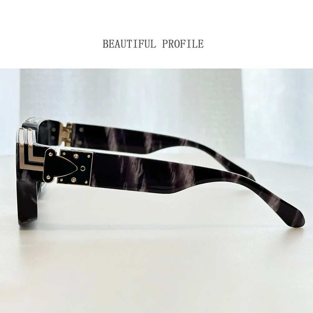 Carauana_Millionaire_GO2_BEAUTIFUL_PROFILE